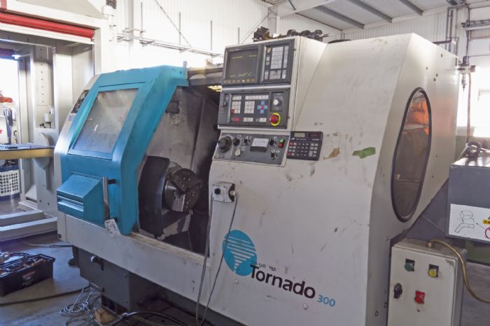 Torno CNC COLCHESTER TORNADO 300, contrapunto